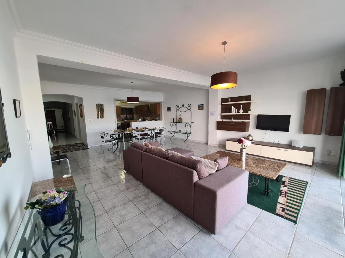 Spacious Seafront Apt Next To Sliema-Valeta Ferry Экстерьер фото