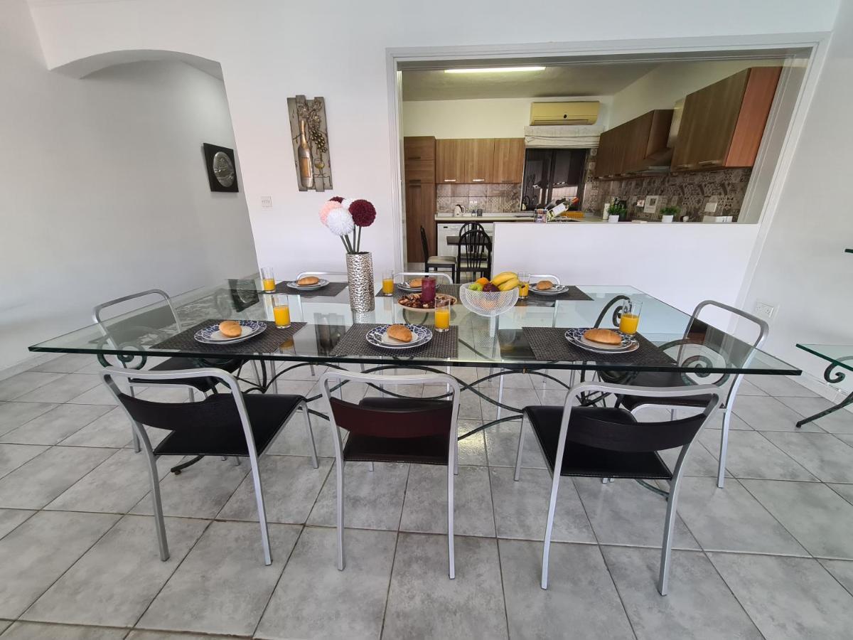 Spacious Seafront Apt Next To Sliema-Valeta Ferry Экстерьер фото